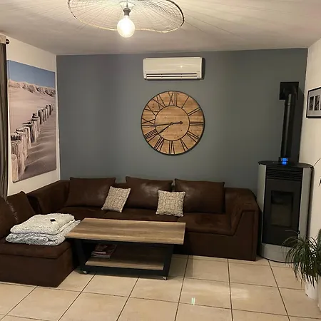 Des Palmiers, 3, Lit Double Séjour chez l'habitant *