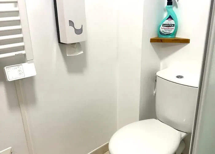 Des Palmiers, 3, Lit Double